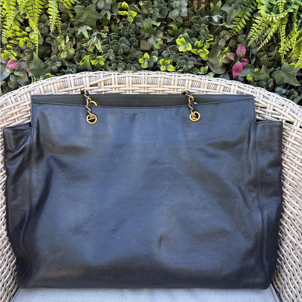 Authentic CHANEL SUPERMODEL black caviar leather large tote bag - Picture 2 of 16